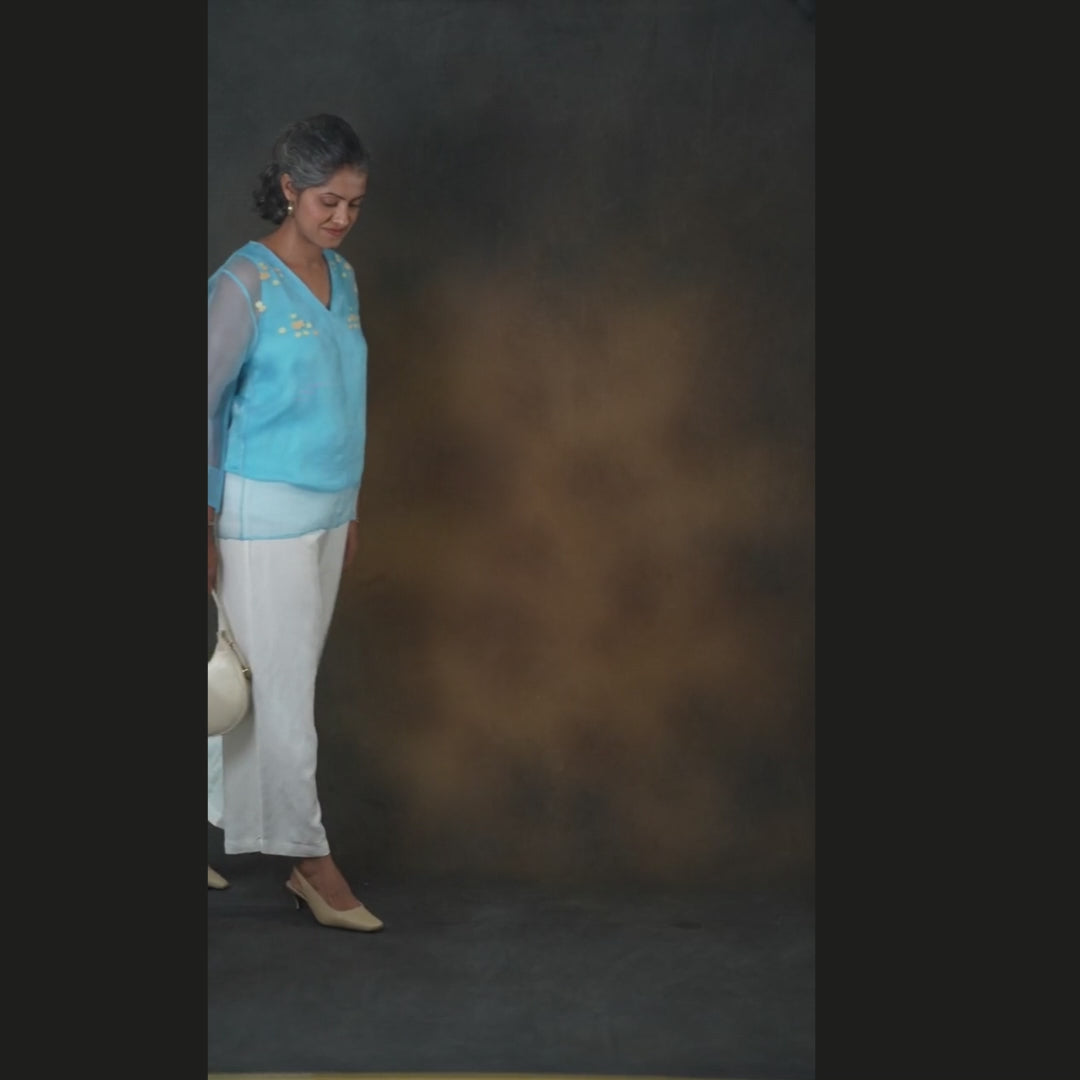 BLOOM TOP Light Blue Handwoven Pure Silk Jamdani for Women